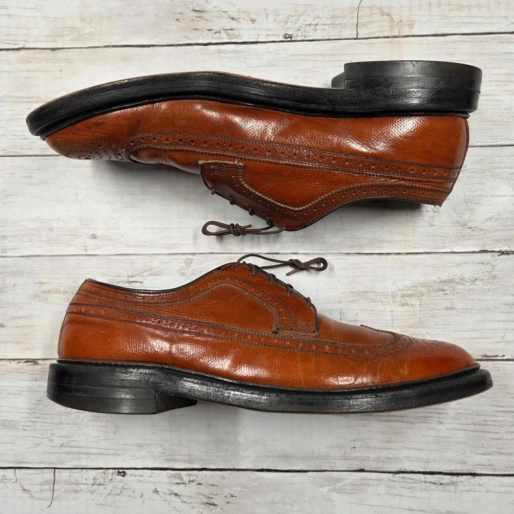 Bob Smart Dress Shoes Mens 11B Brown Longwing Wingtip Leather Oxford Vintage USA